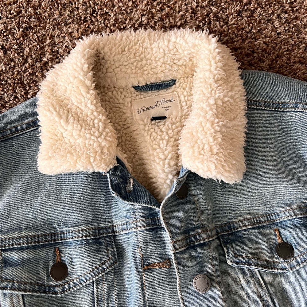 Jean Jacket - Picture 2 of 4